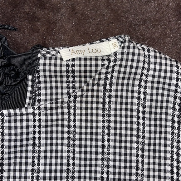 Amy Lou Gingham Ruffle Sleeve Tie Back Top - Picture 6 of 7